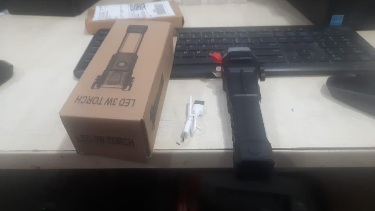 Portable Torch - LED Flashlight (rechargeable)